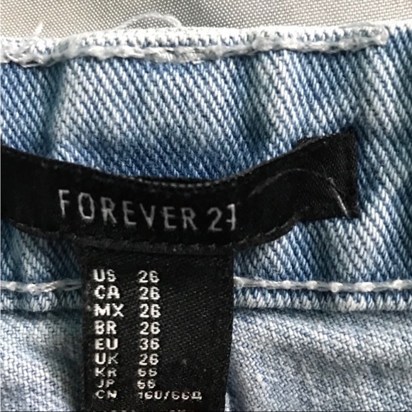 Shorts - Picture 4 of 4